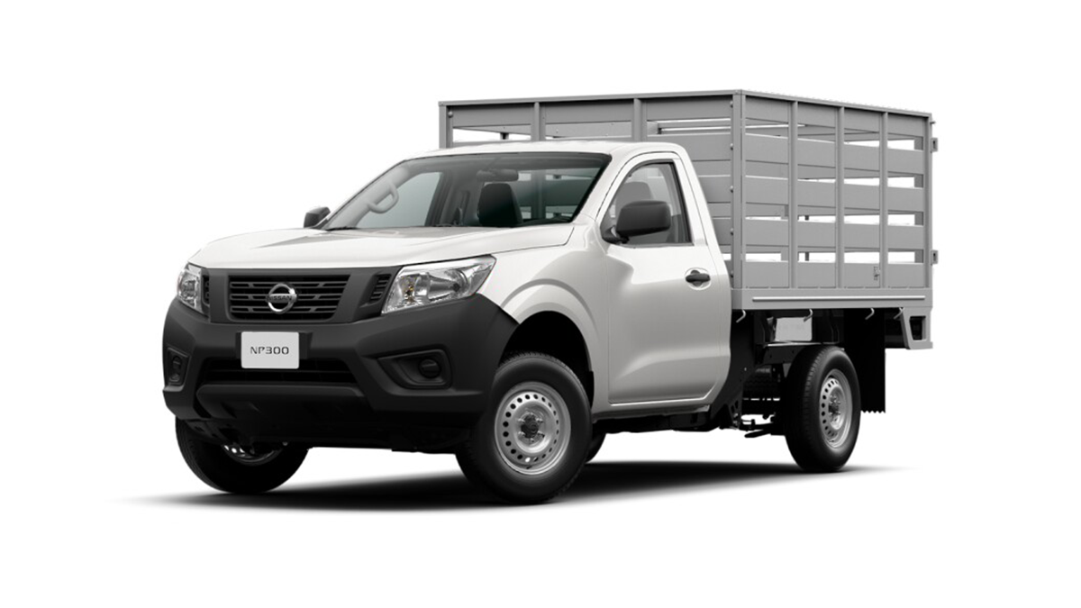 Nissan NP300 con caja seca para trabajo
